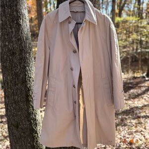 Vintage 80s/90s Beige Women's Trench Coat